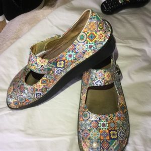 Alegria Paloma Aztec Tile Patchwork Mary Jane